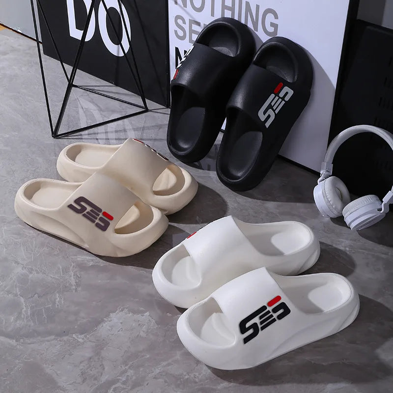 New Summer Men Massage Slippers Sides Indoor Outdoor Sandals Beach Casual Shoes Soft Sole Slides Men Flip-flops Men's Sandals