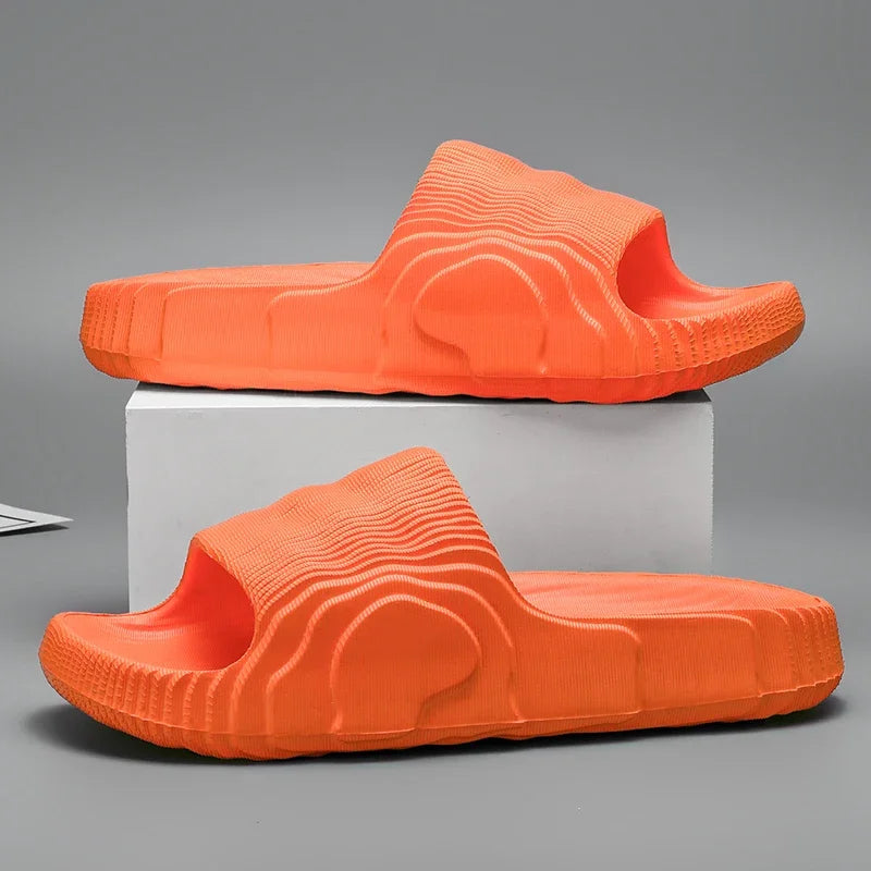 Men's Slide Slipper Man Luxury 2024 House Slippers Man Summer Shoes Sale Comfortable Men's Sandal Male Shoes Sneakers Flip Flop